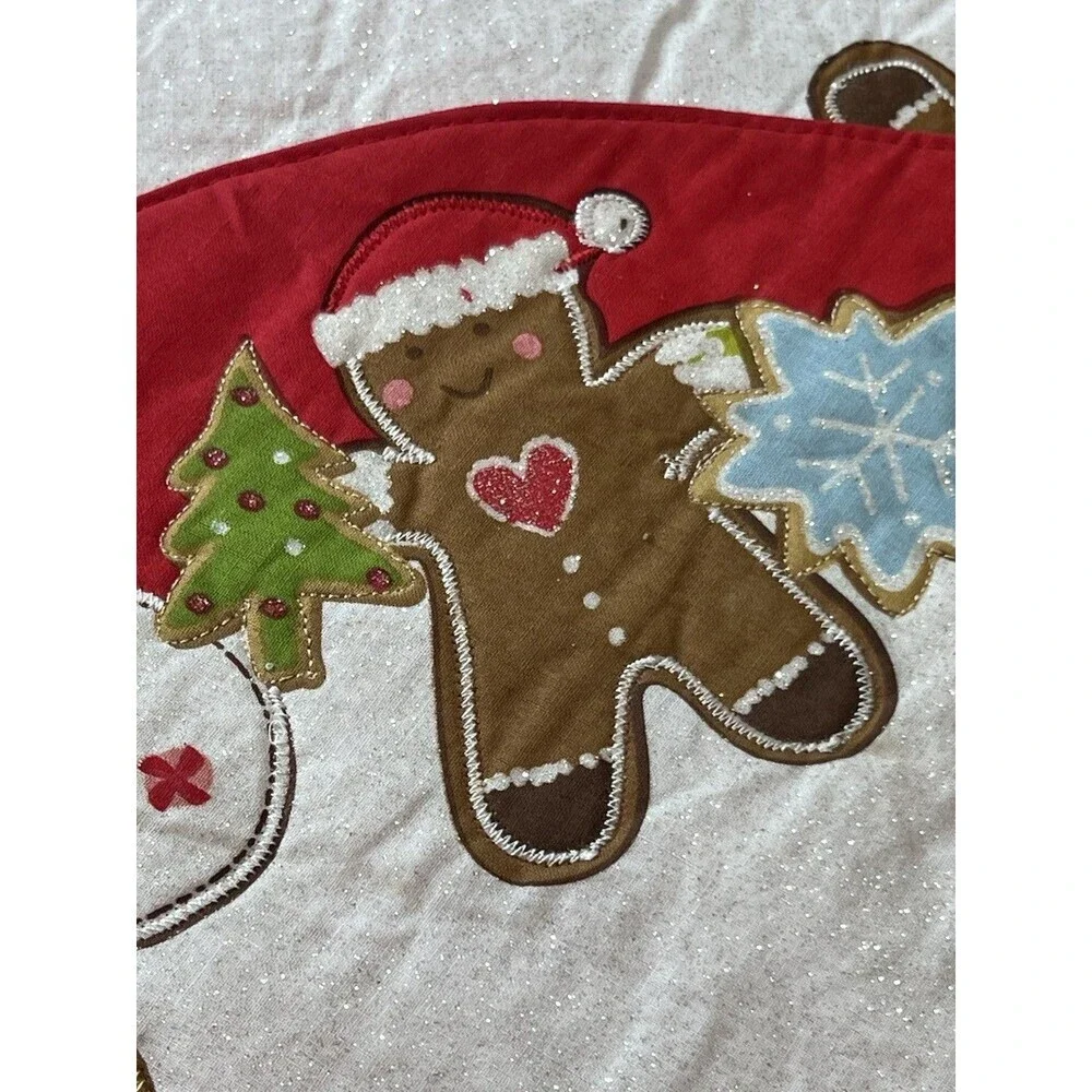 Set of 4 St Nicholas Square Christmas GINGERBREAD Oval Placemats 18 x 12 Cotton